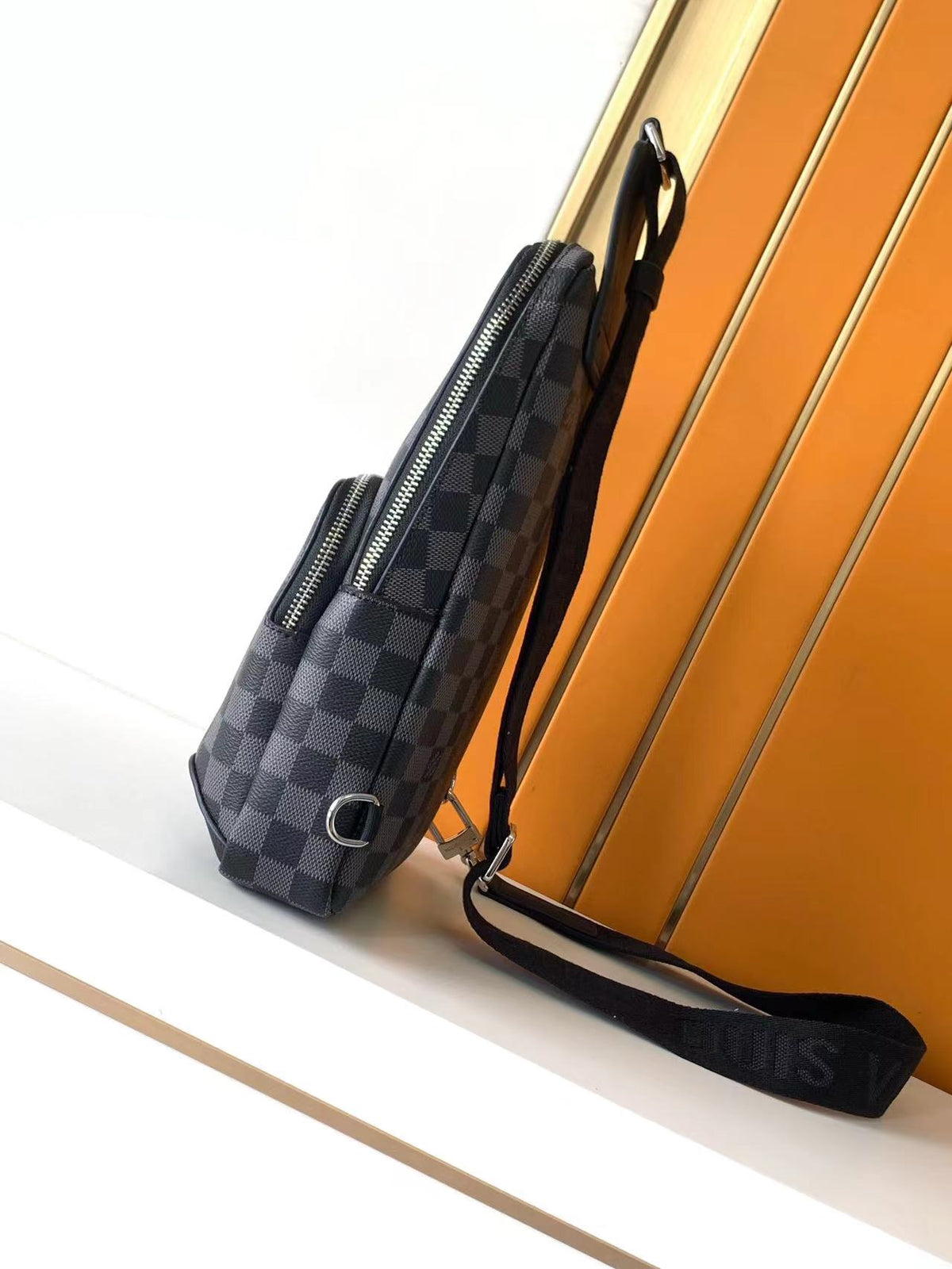 L fashion checkered chest bag 0725052704