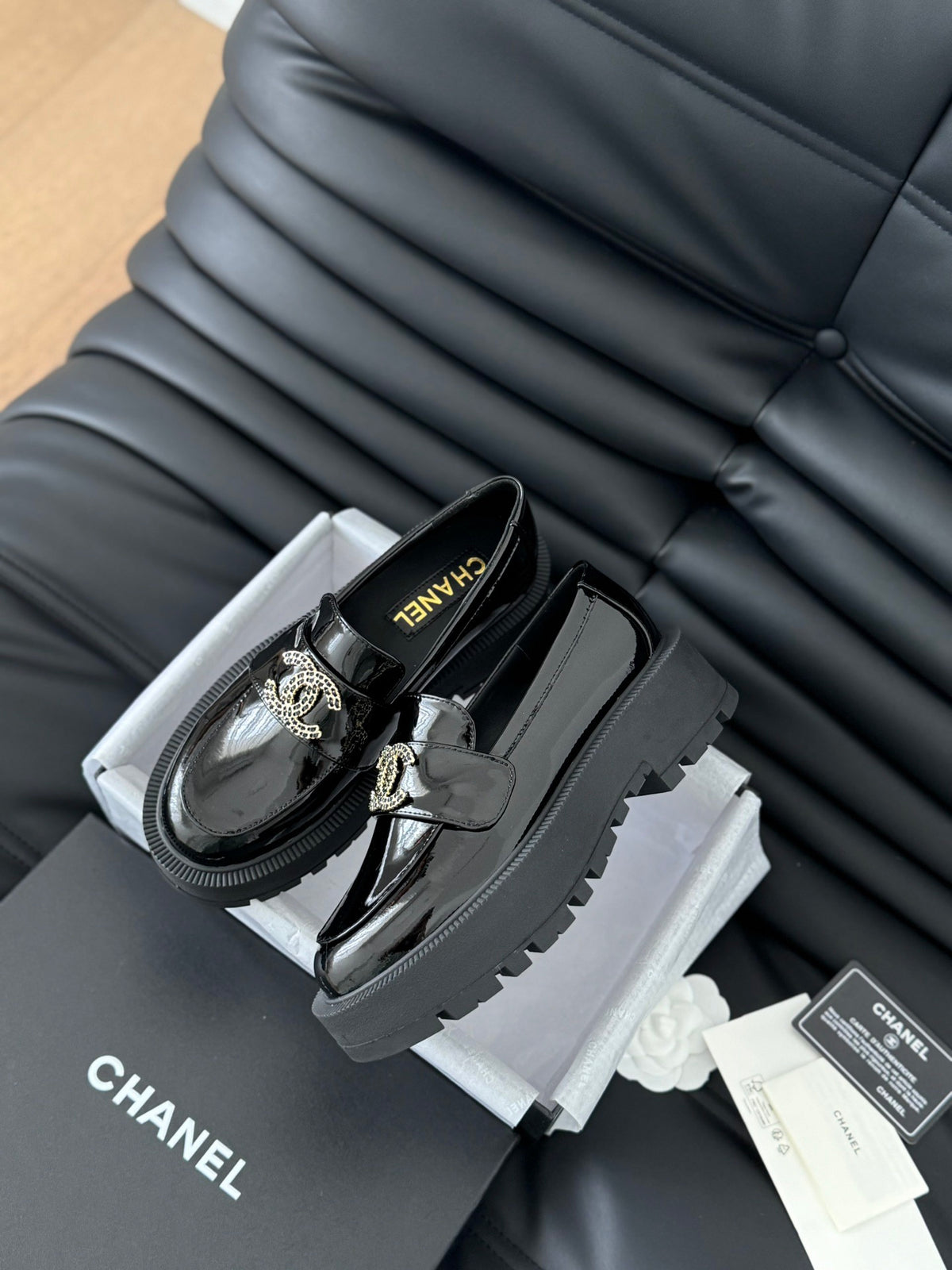 24b New Fashion Leather Loafers 0724080601