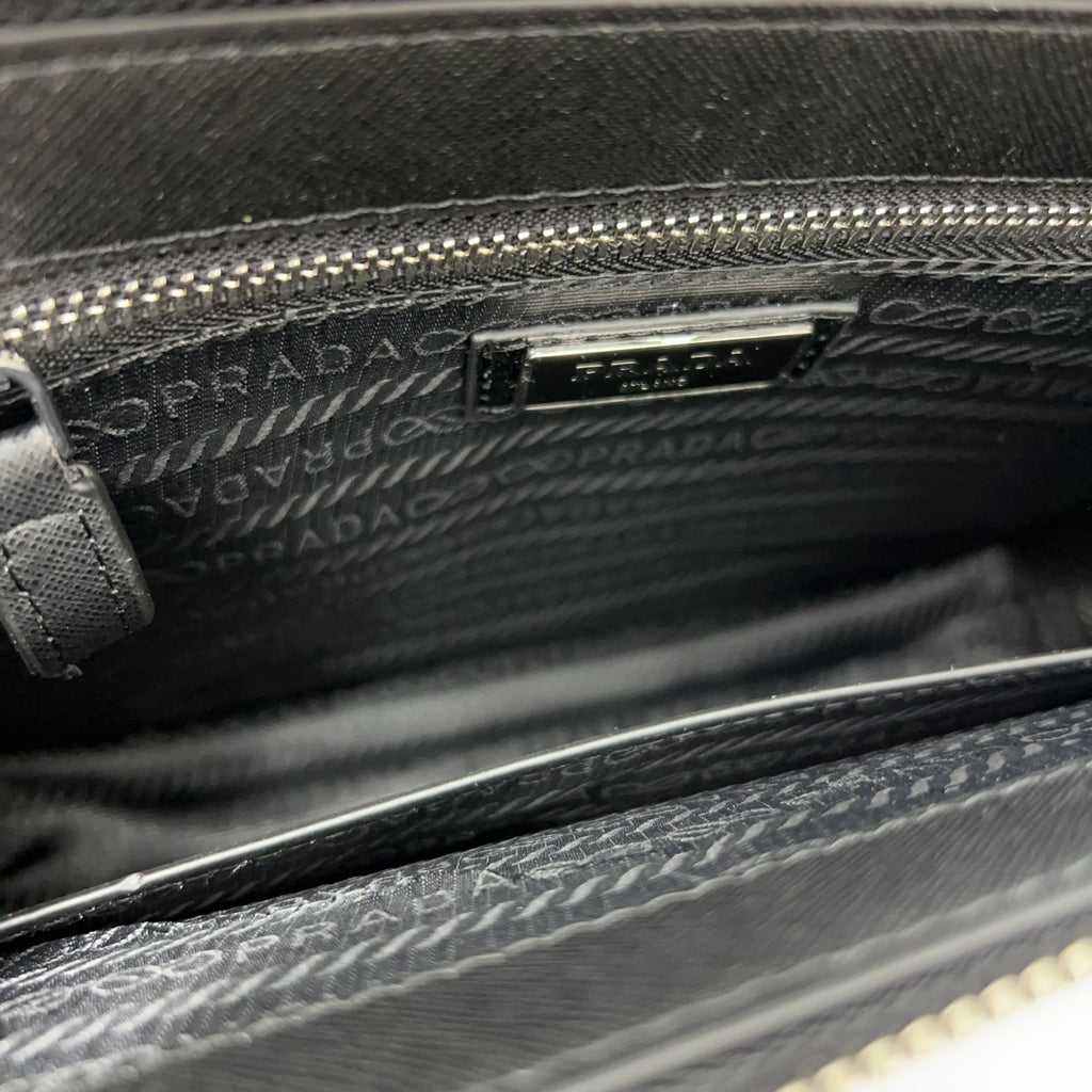 P triangle logo clutch bag clip bag men's bag 0724101414