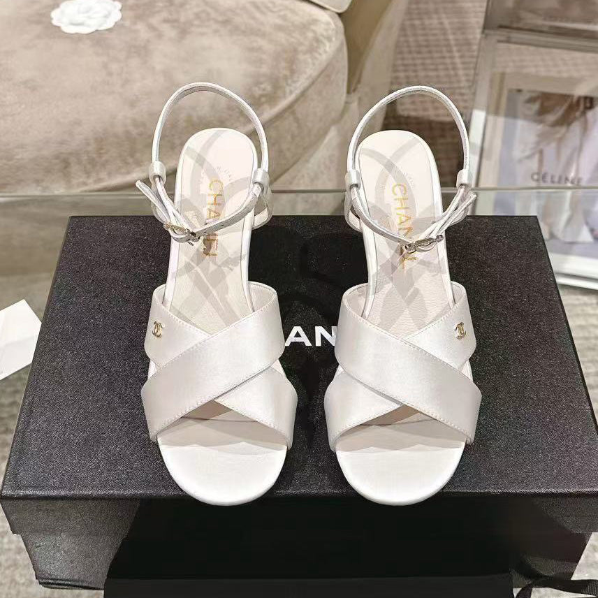 Mary Jane exquisite pearl hot diamond combination high heels 1824061801