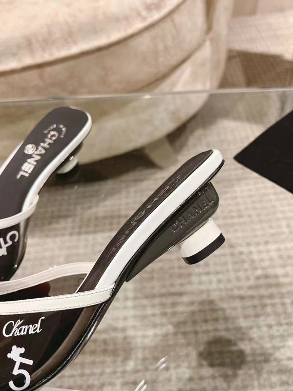 New black and white women's high heels X082908