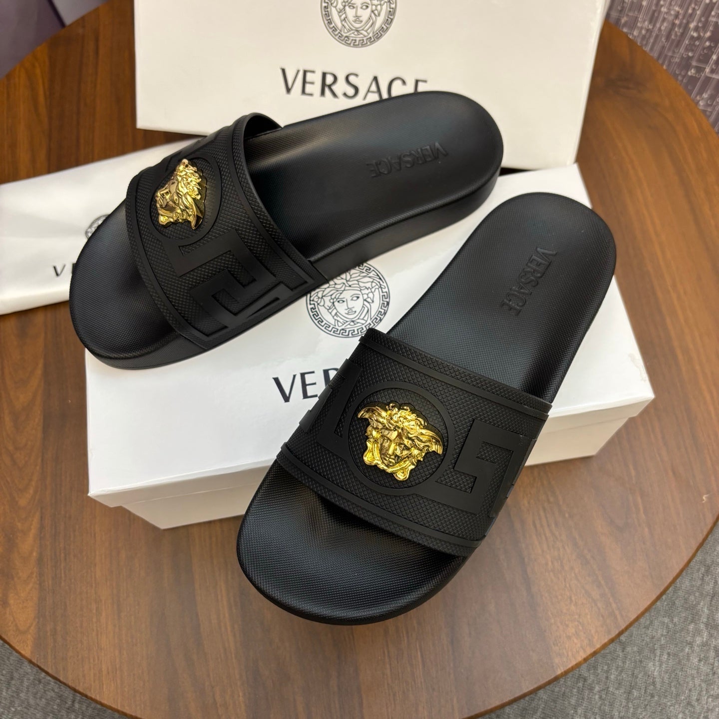 VS Men's Fashion Flip-Flops 072605805