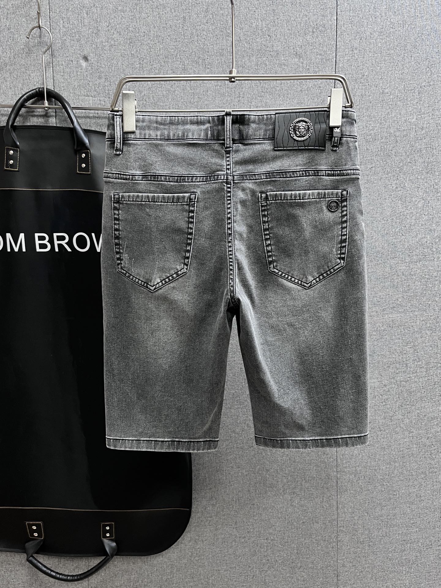 New Stylish Casual Denim Shorts 0726060305