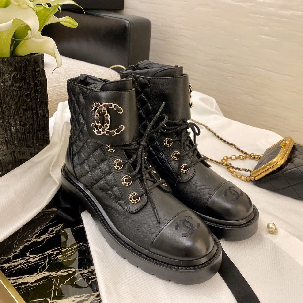 New Fashion Versatile Boots A102