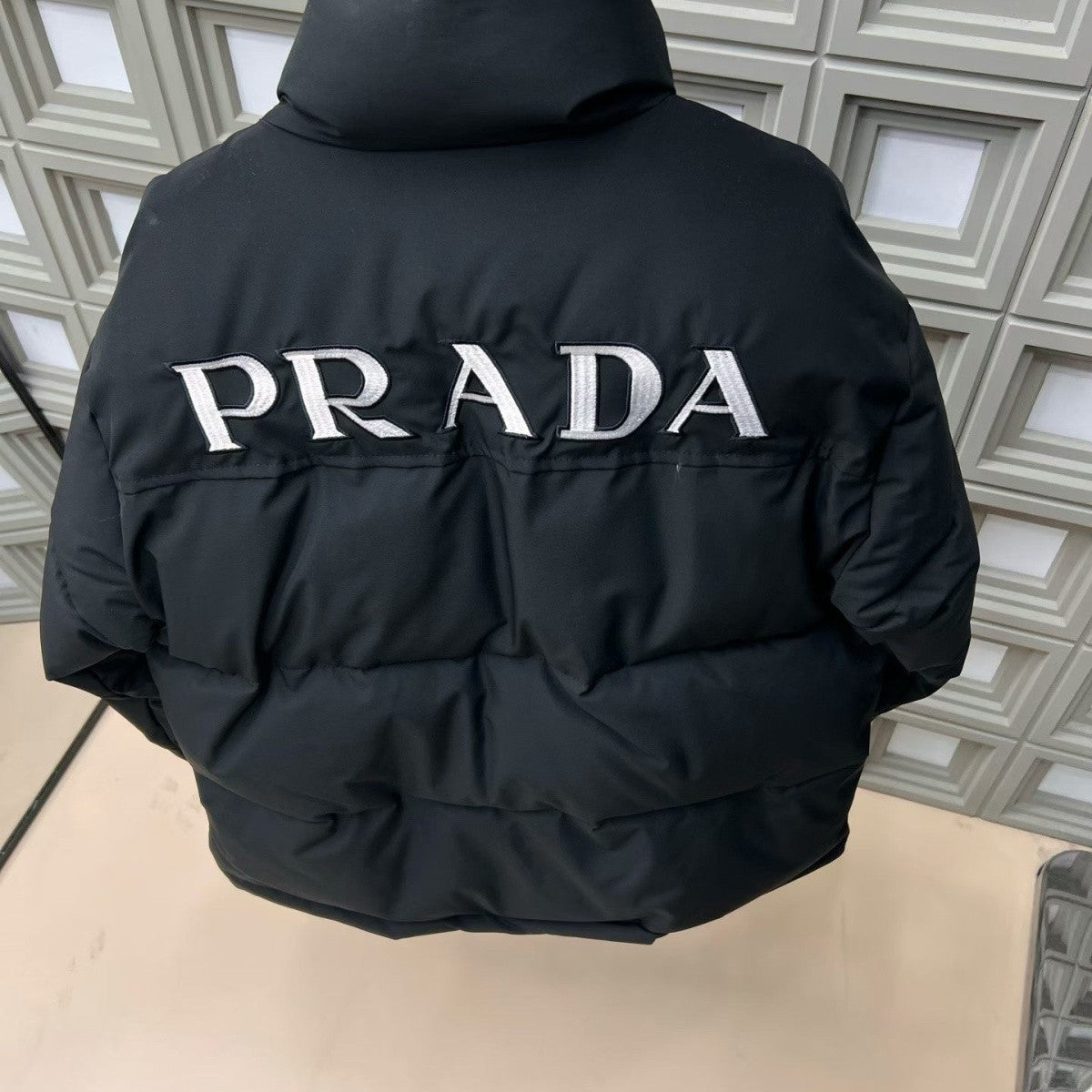 New Fashion Men's PRA Logo Collar Puffer Jacket PD1326102121