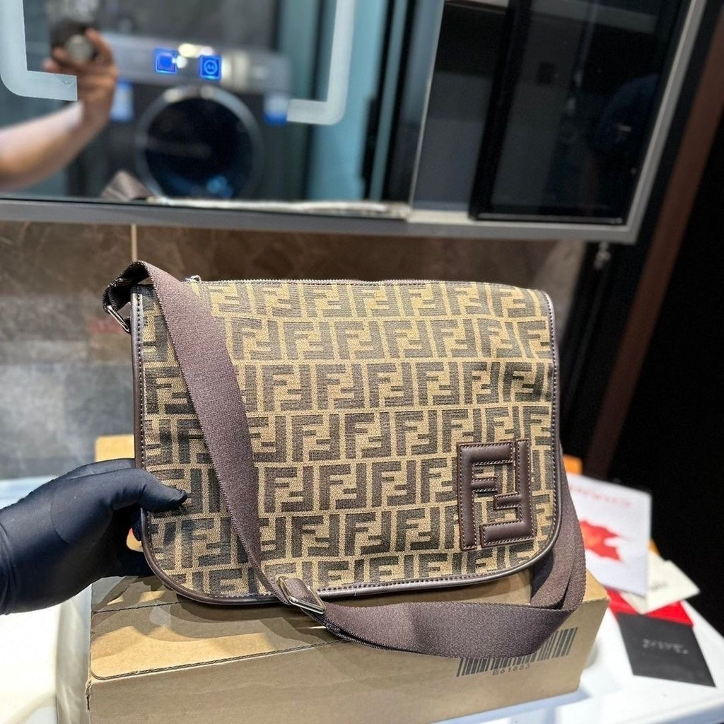New trendy and fashionable bags PD1023091819