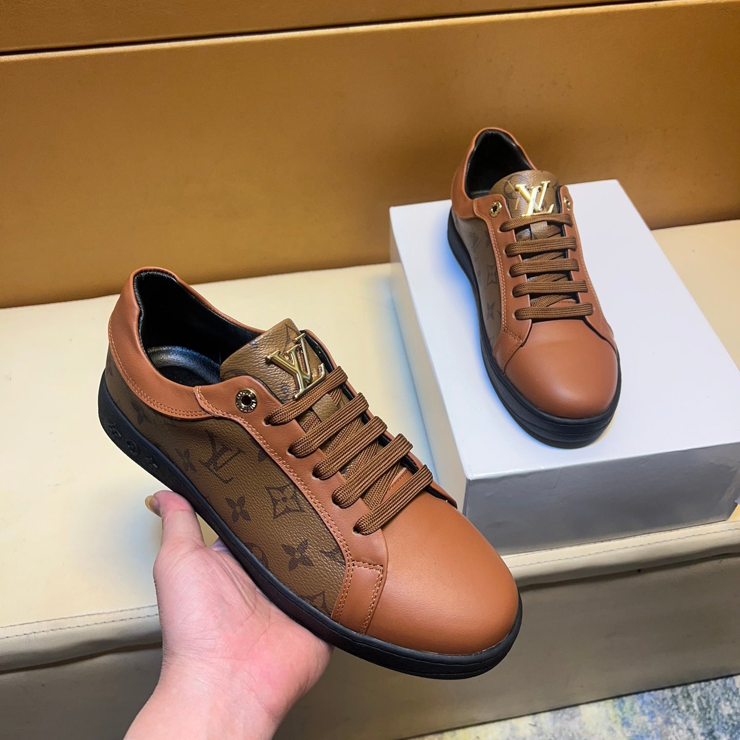 Men's stylish modern sneakers XC0723113005