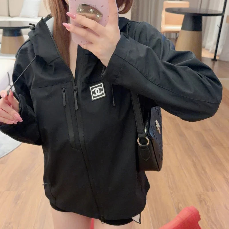 CH New Fashion Women Hooded Windbreaker Jacket XC1326090418