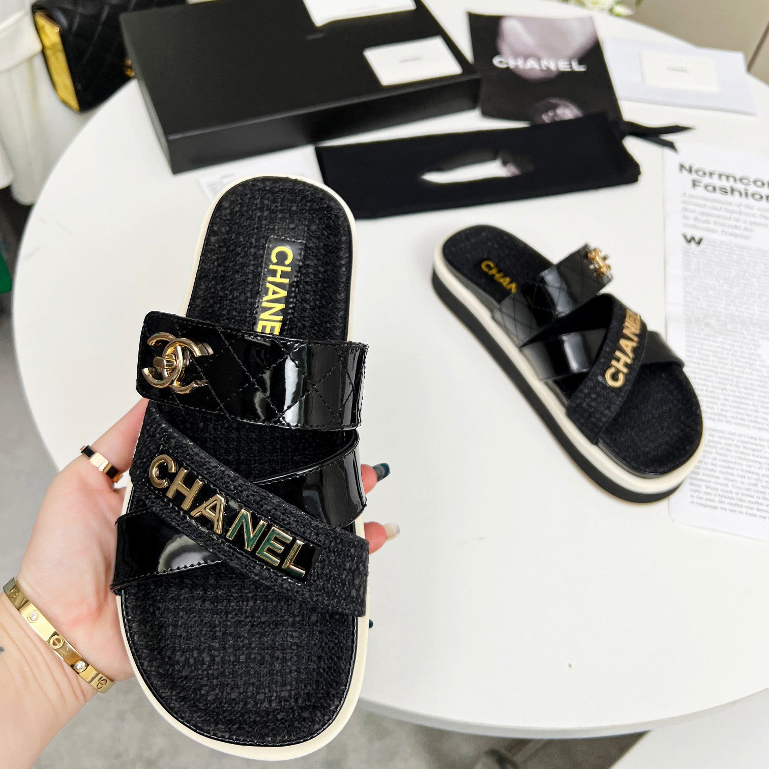 C New Flat Ladies Slippers XC07061202