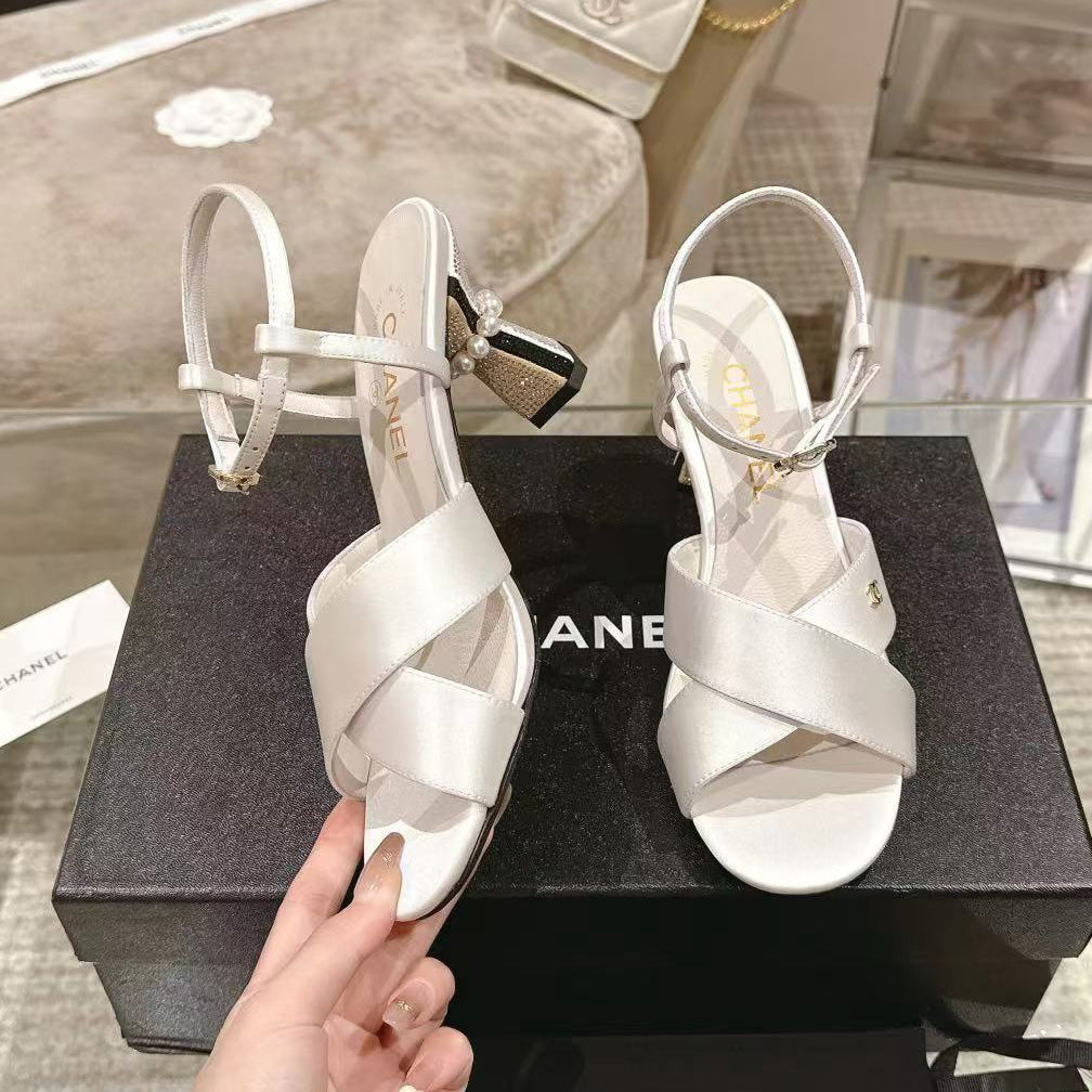 Mary Jane exquisite pearl hot diamond combination high heels 1824061801