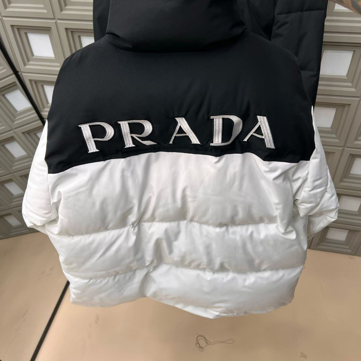 New Fashion Men's PRA Logo Collar Puffer Jacket PD1326102121