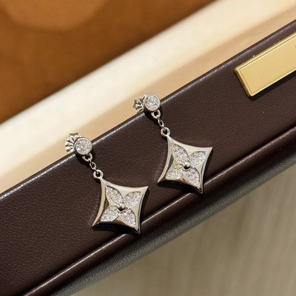 New stylish floral stud earrings with rhinestones 1426013003