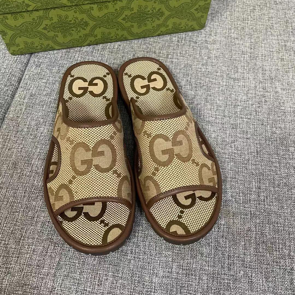 GC  couple slippers-07052201