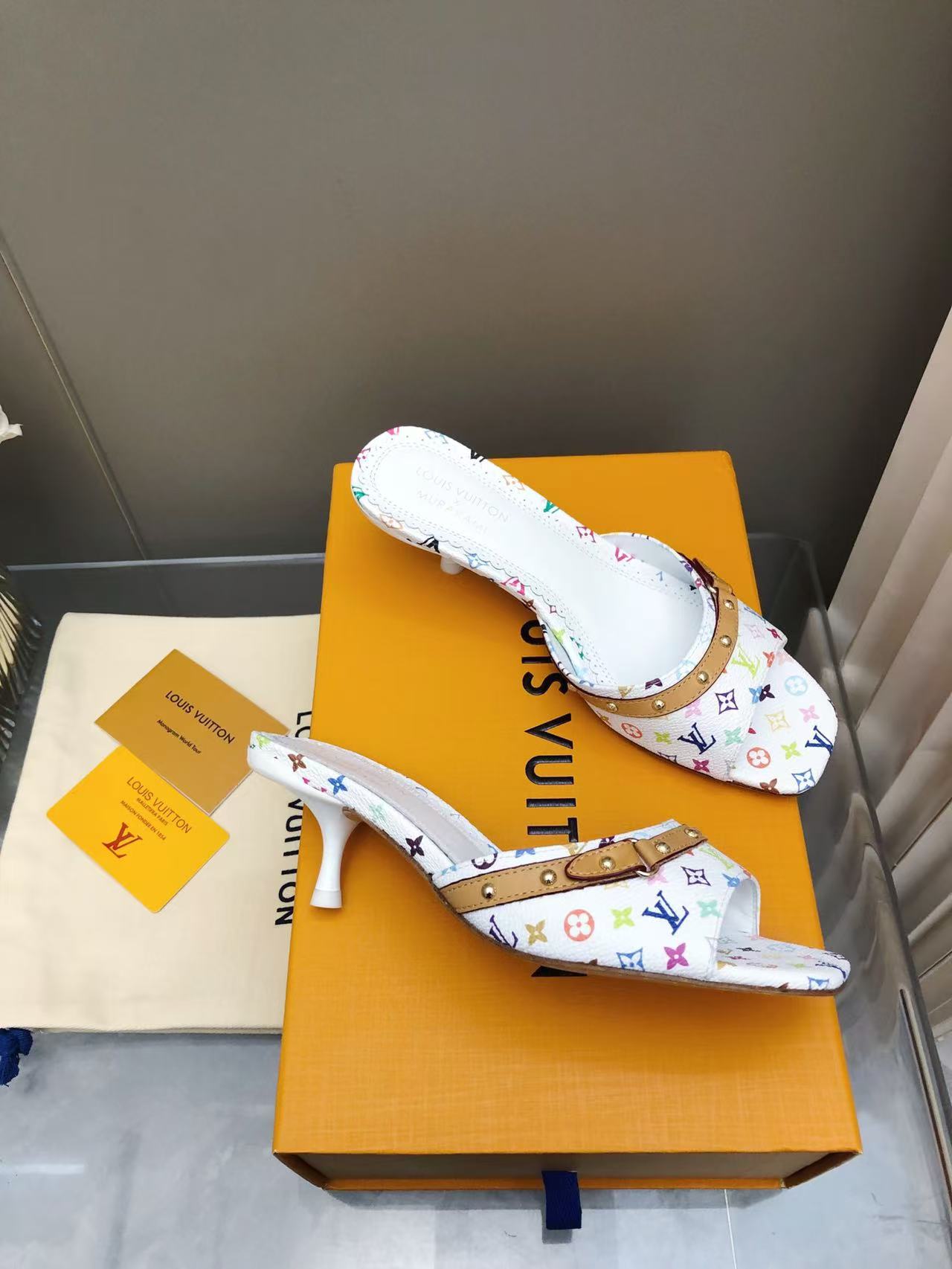 L fashion 3 color hot style high heel slippers 0725031902