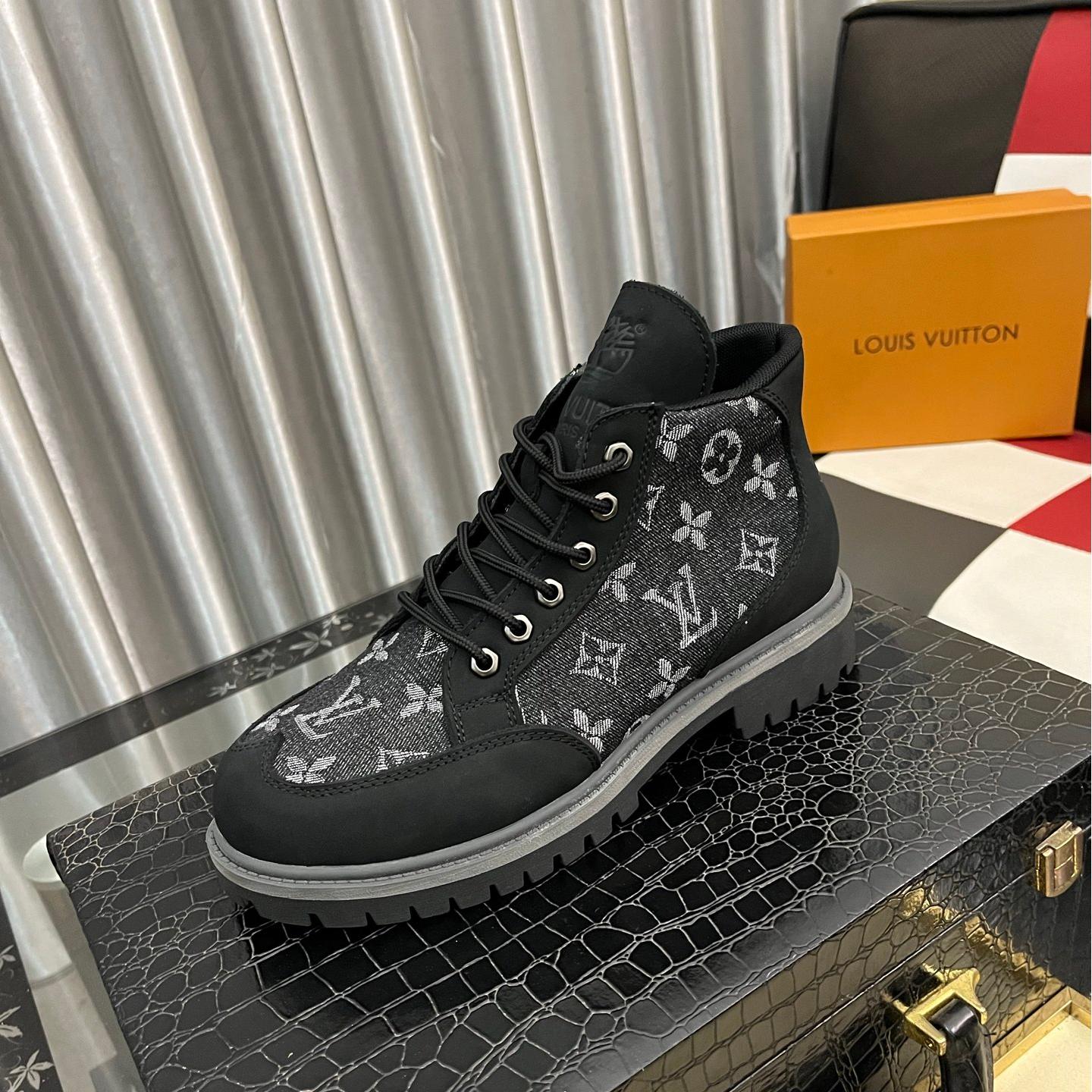New high-top athletic casual shoes 0725122902