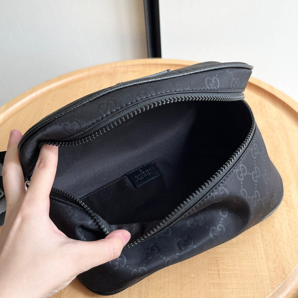 Waist bag 1824120904