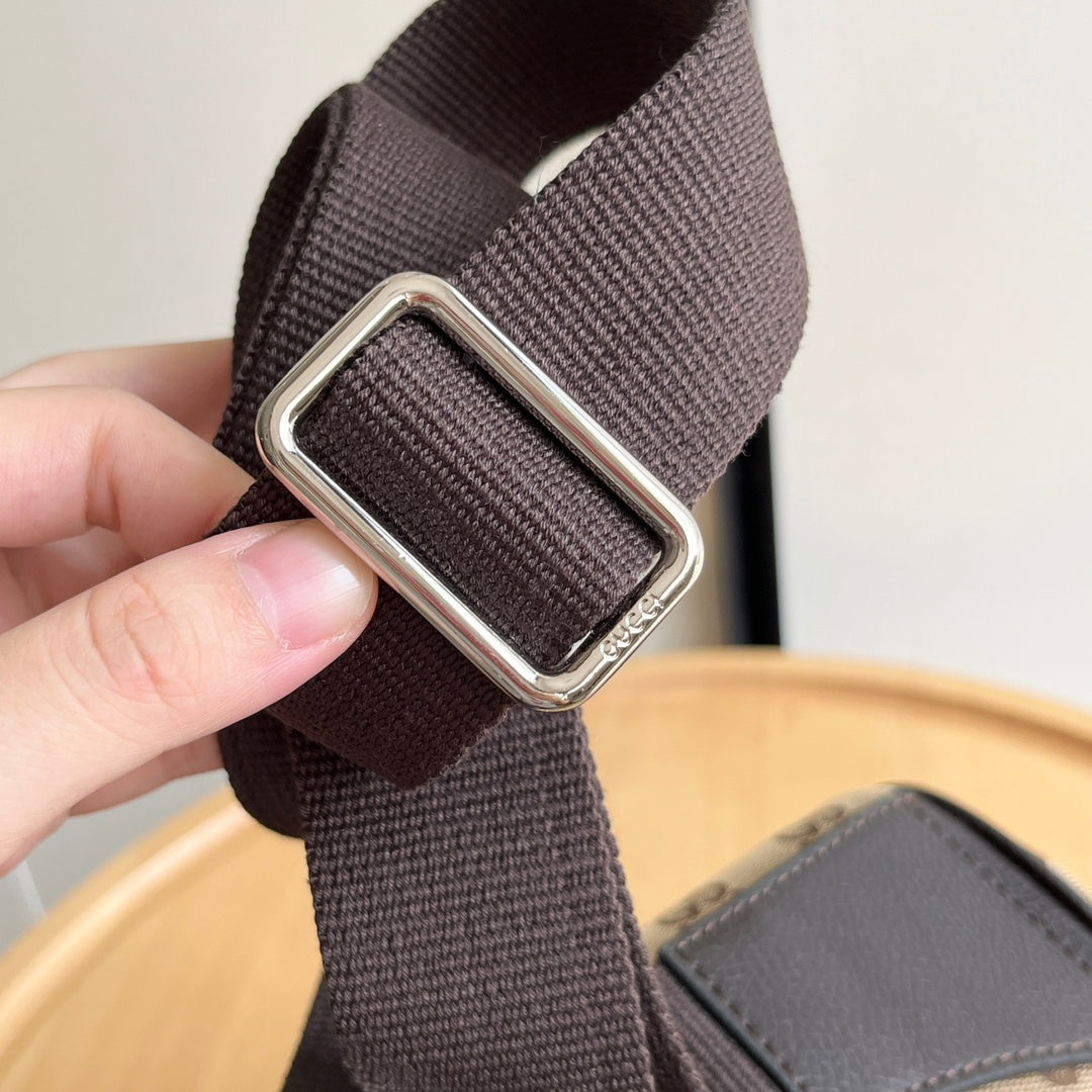 Waist bag 1824120904