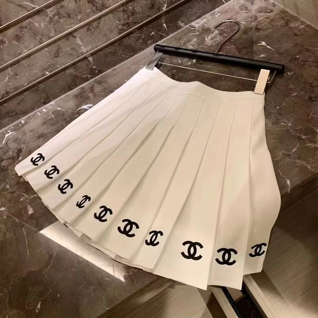 Spring And Summer New All-match High Waist Skirt Pleated Skirt 1024031211