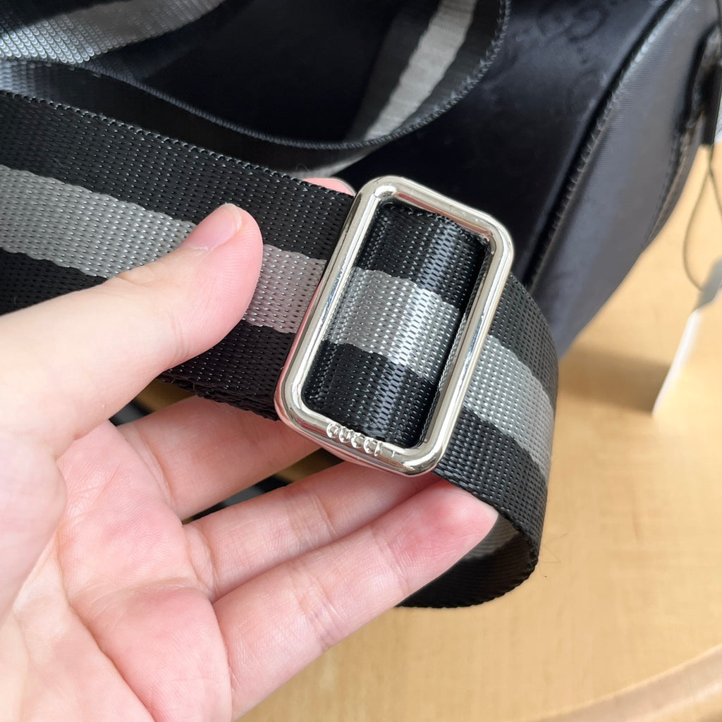 Waist bag 1824120904