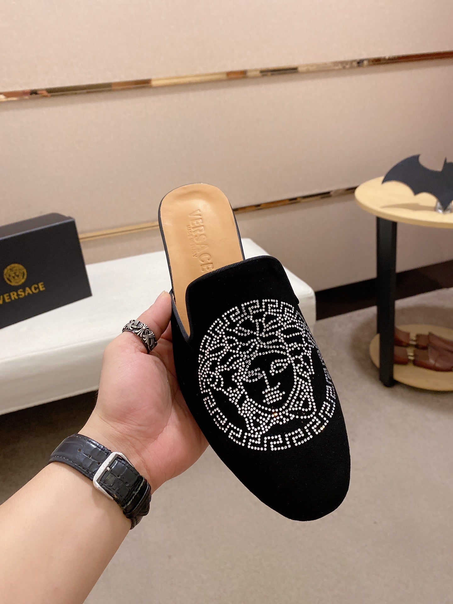 VS Men's Fashion Closed-Toe Slippers 072605803