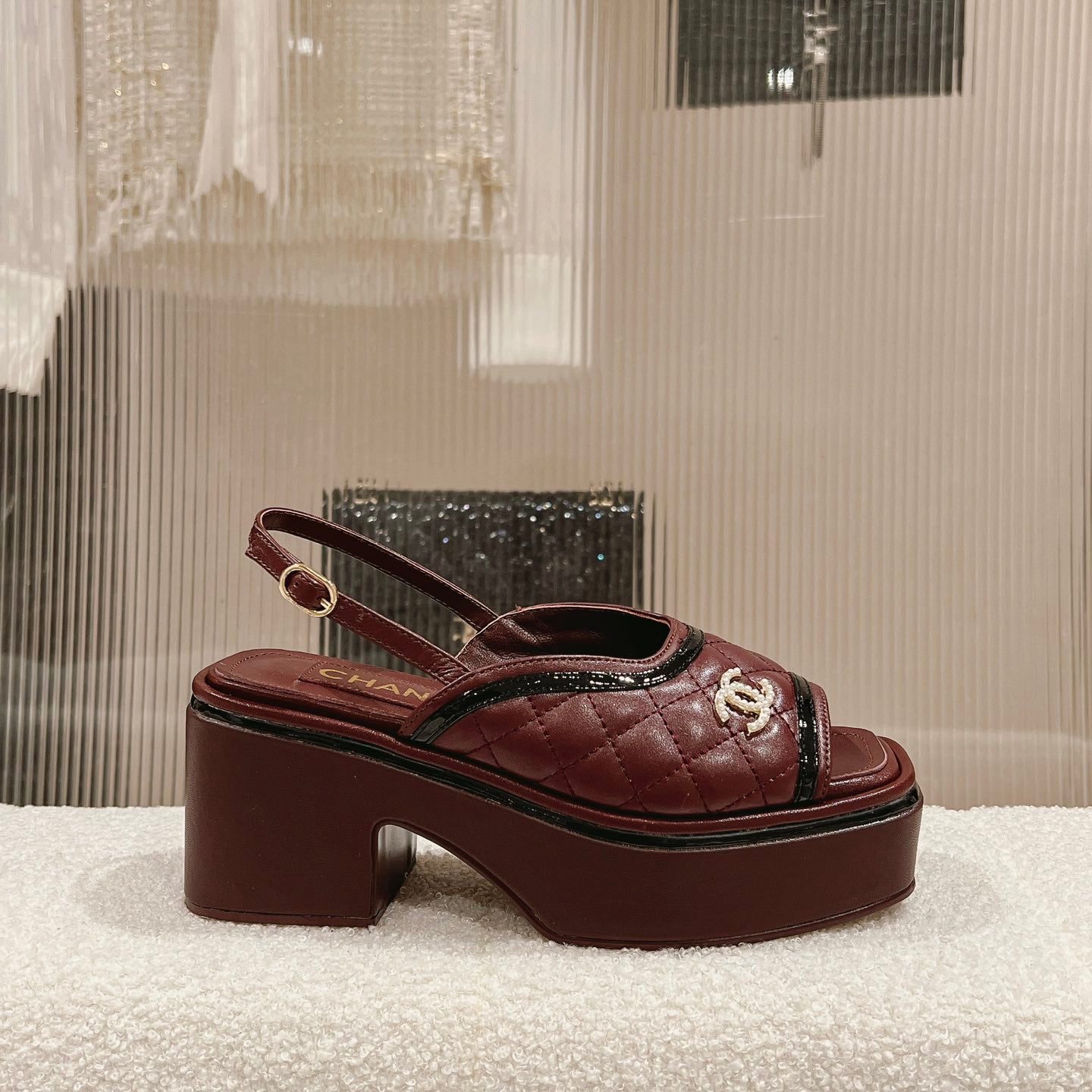 luxury platform sandals XC0723071703