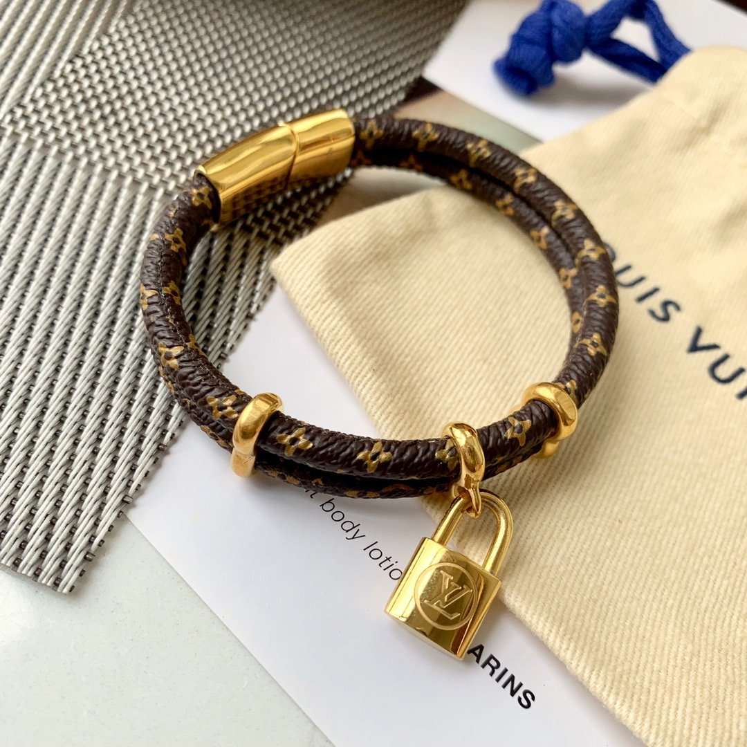 V New Fashion Bracelets 0425022403