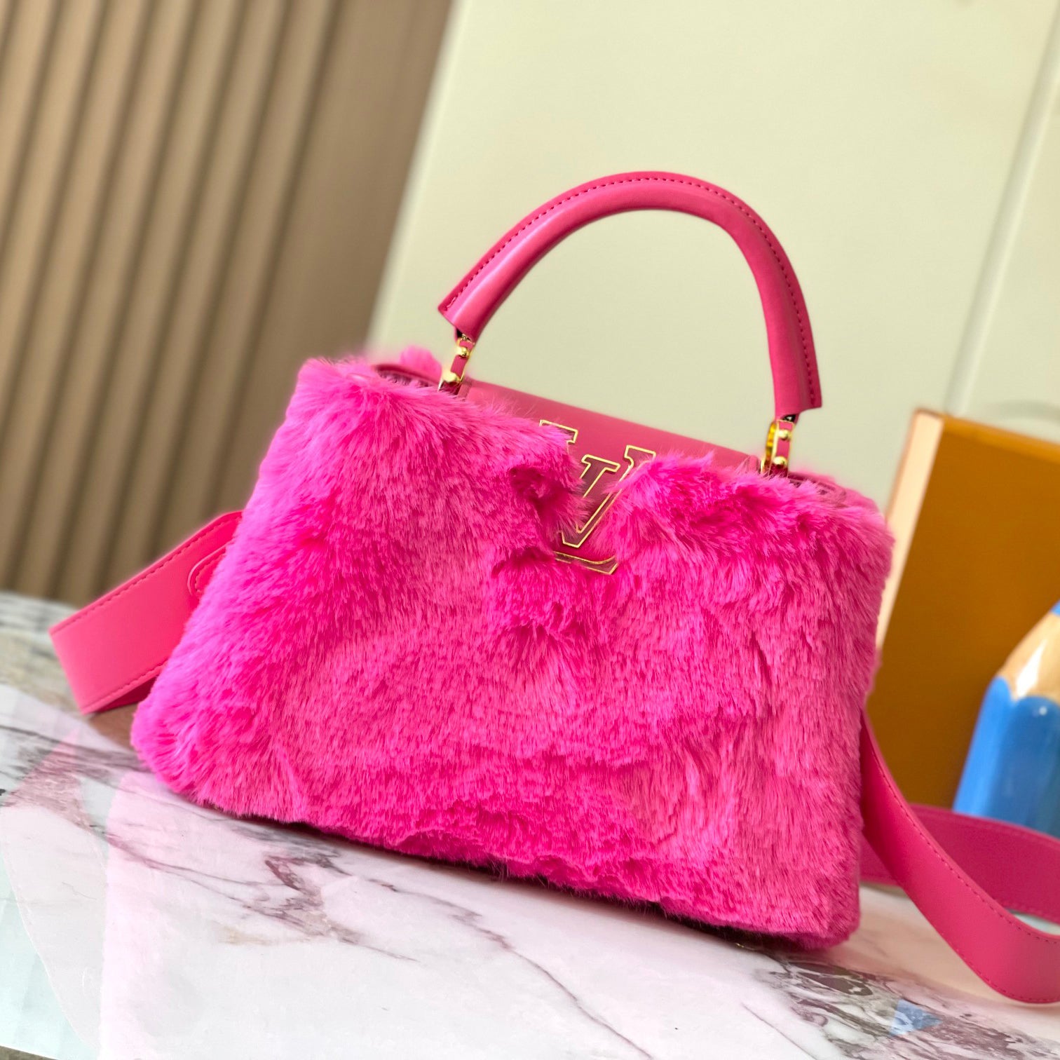 Luxurious mink fur shoulder and crossbody bag XC0723112701
