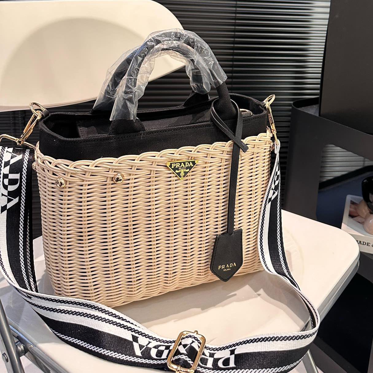 P summer fashion woven bag 0724041117
