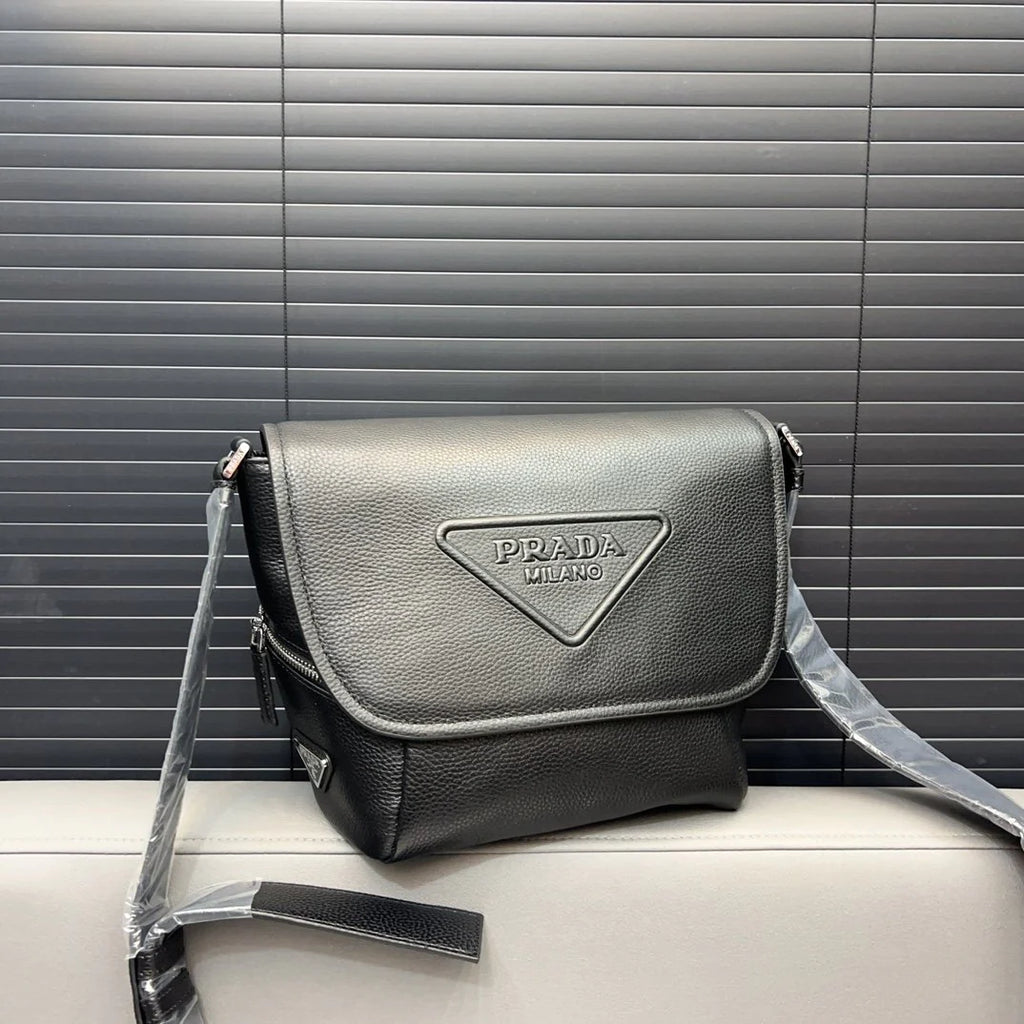 New fashion men's versatile crossbody bag 1024011013