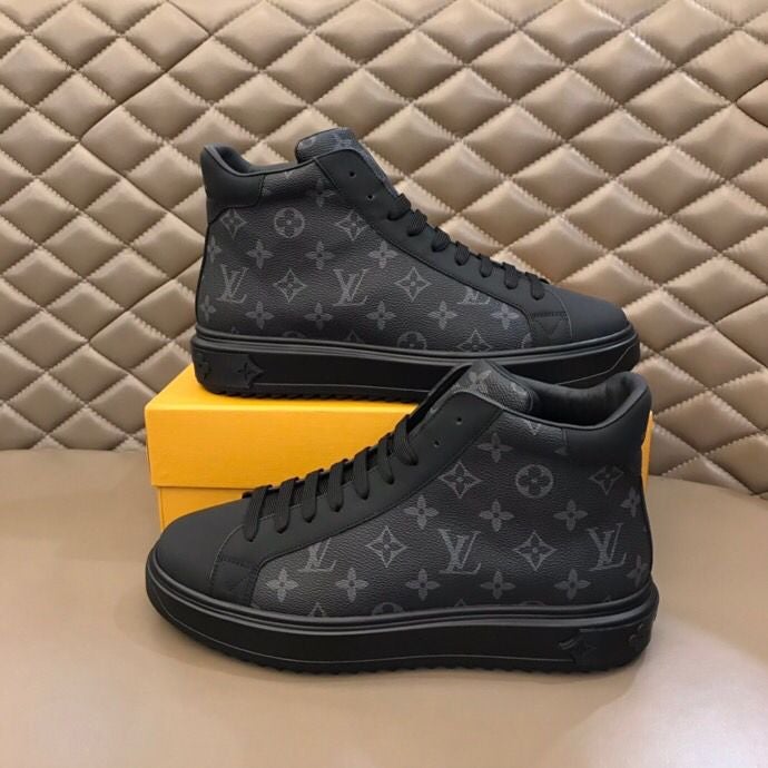 High-Top Monogram Luxembourg Sneaker V26