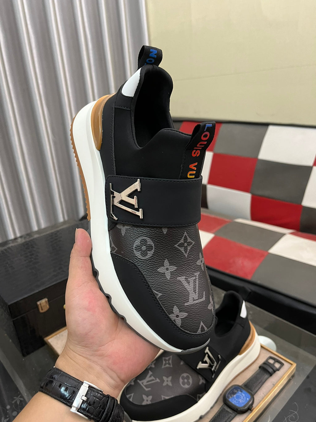 L fashion print rubber sole sneakers 0724120902