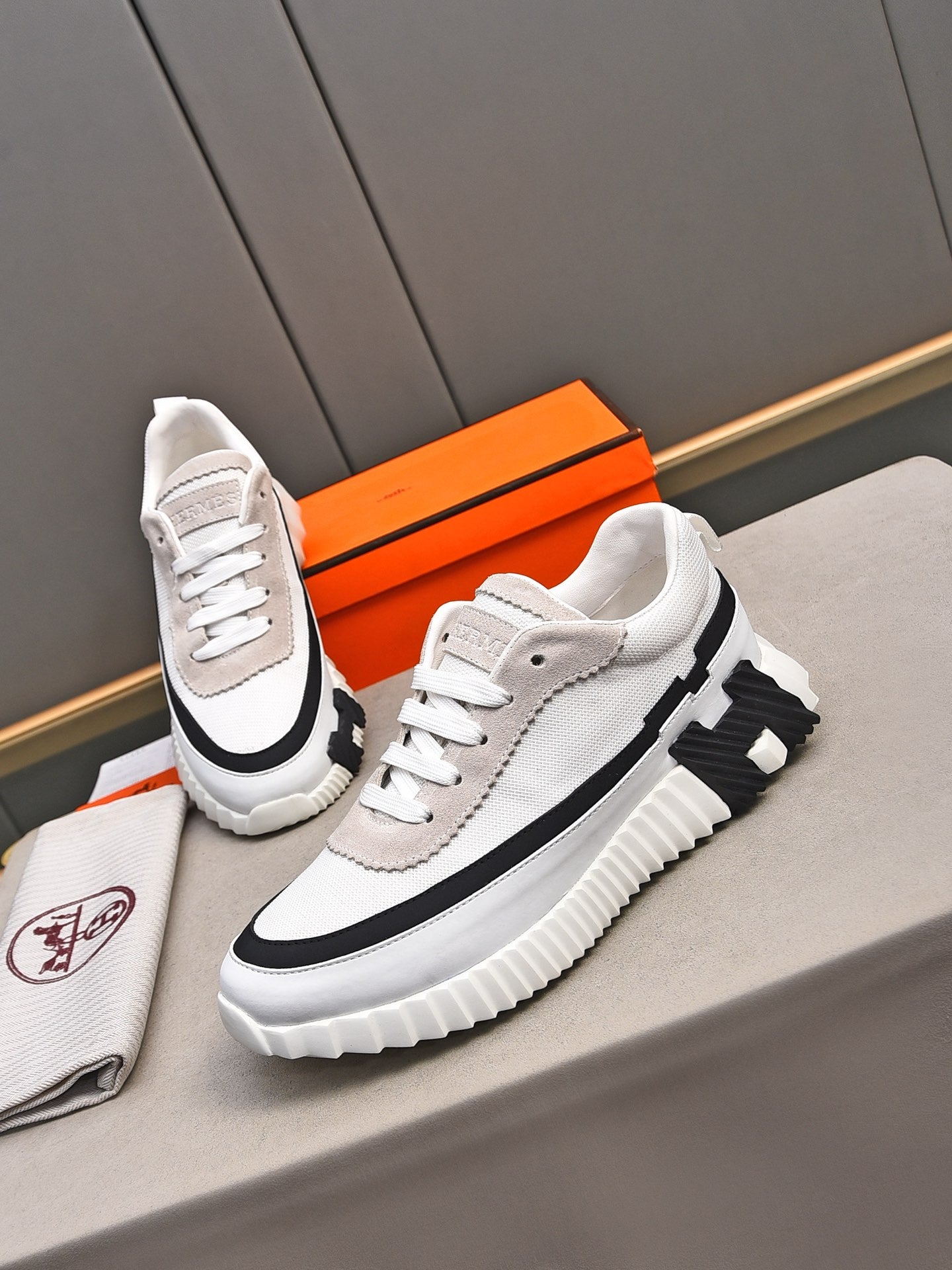 H Fashionable Casual Sports Shoes 0726031605
