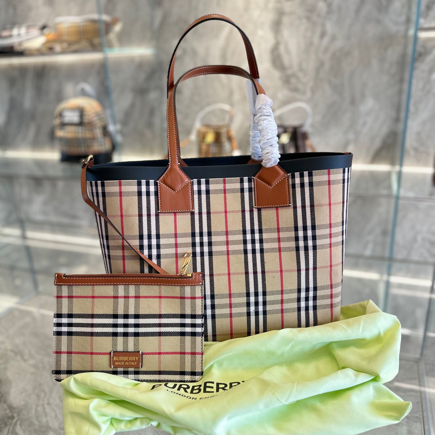 BBR Classic Tote Bag XC24092411