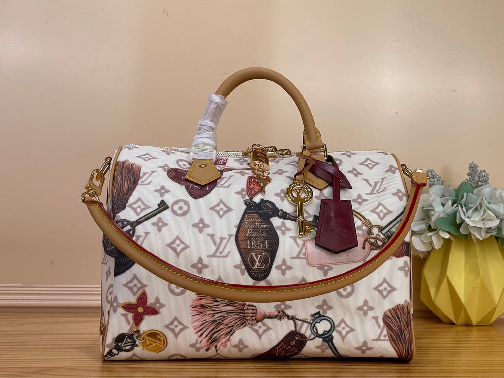 L & V Stylish Cowhide Key HandBag M0726052002