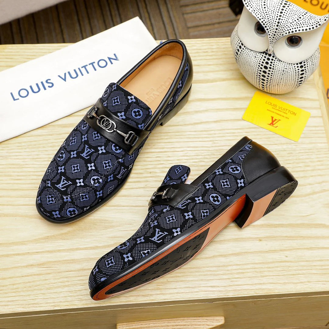 The latest fashion men's loafers  10240202TJ20