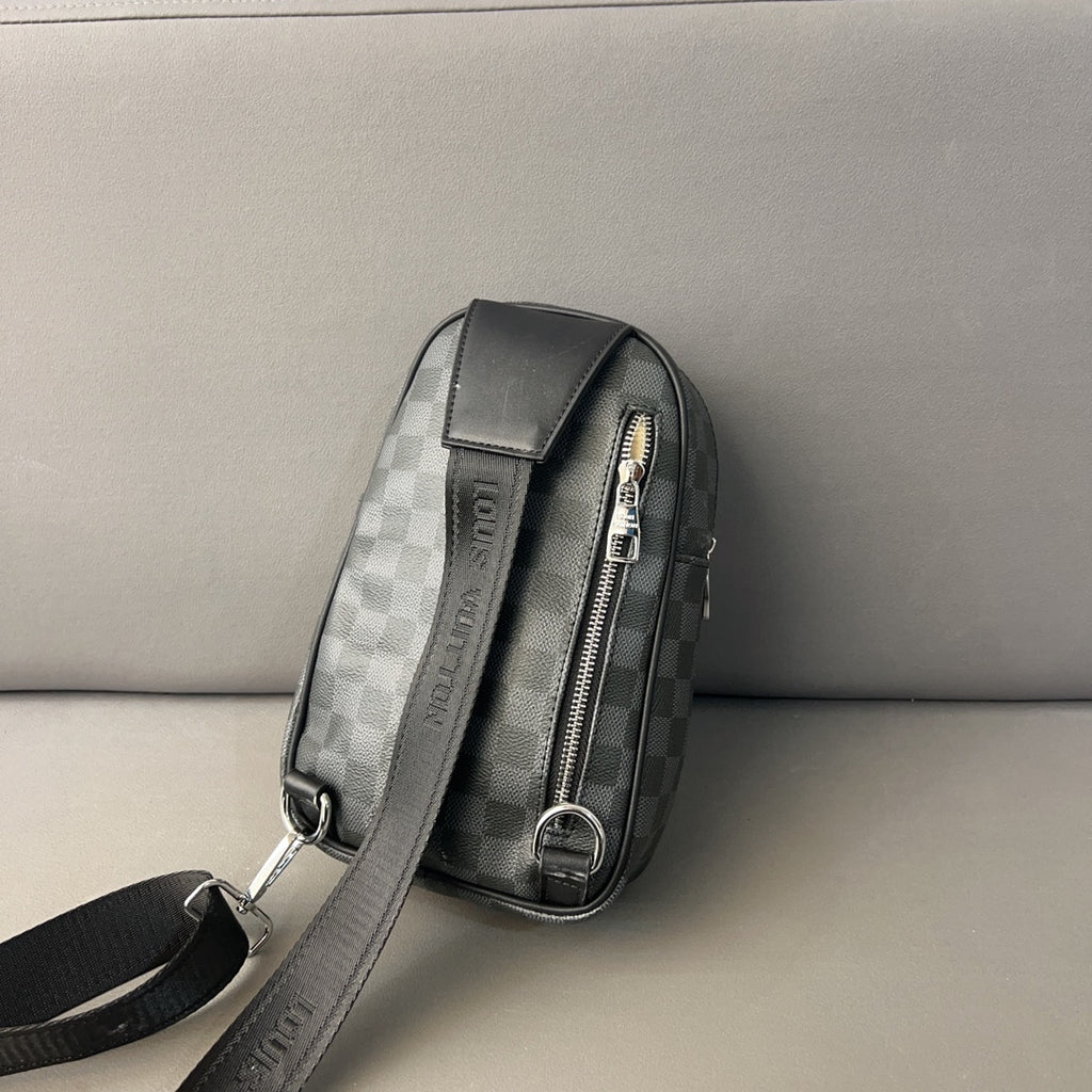 Classic Print Check Chest Bag XC0723051814