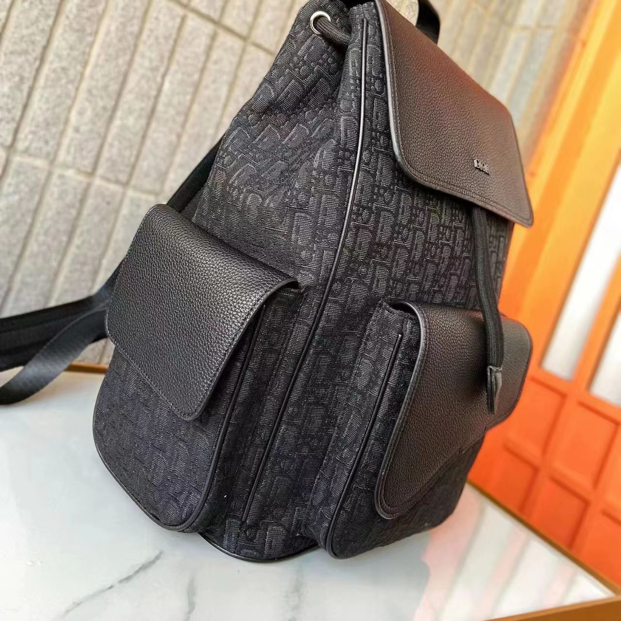 Fashion new travel backpack PD1023082122
