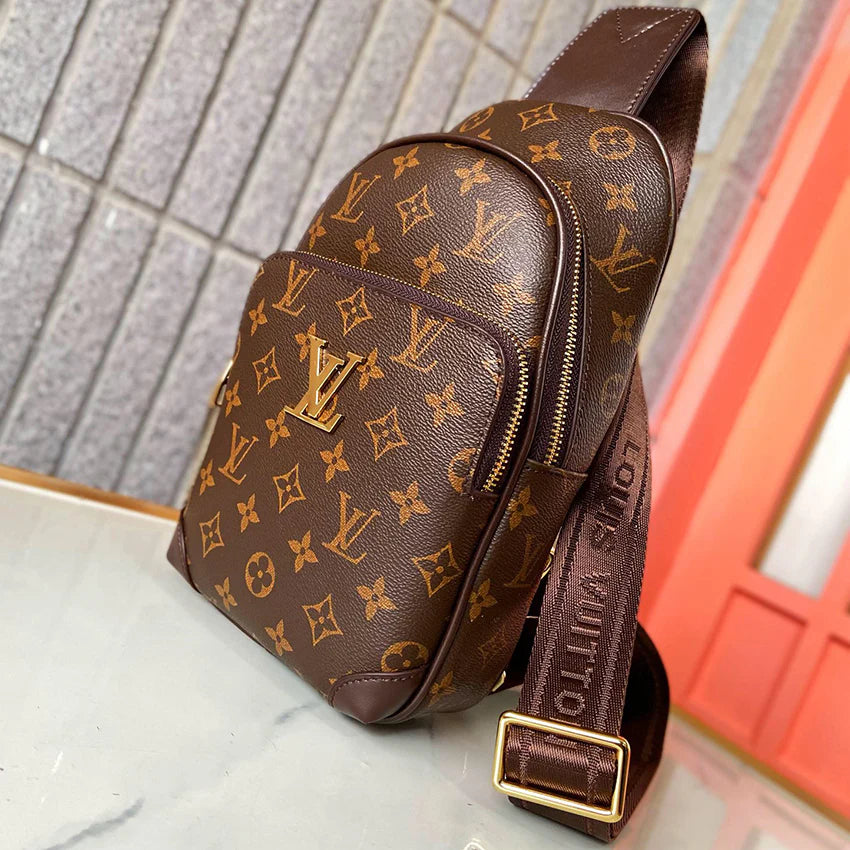 Luxury plaid vintage men's casual chest bag 1024071703