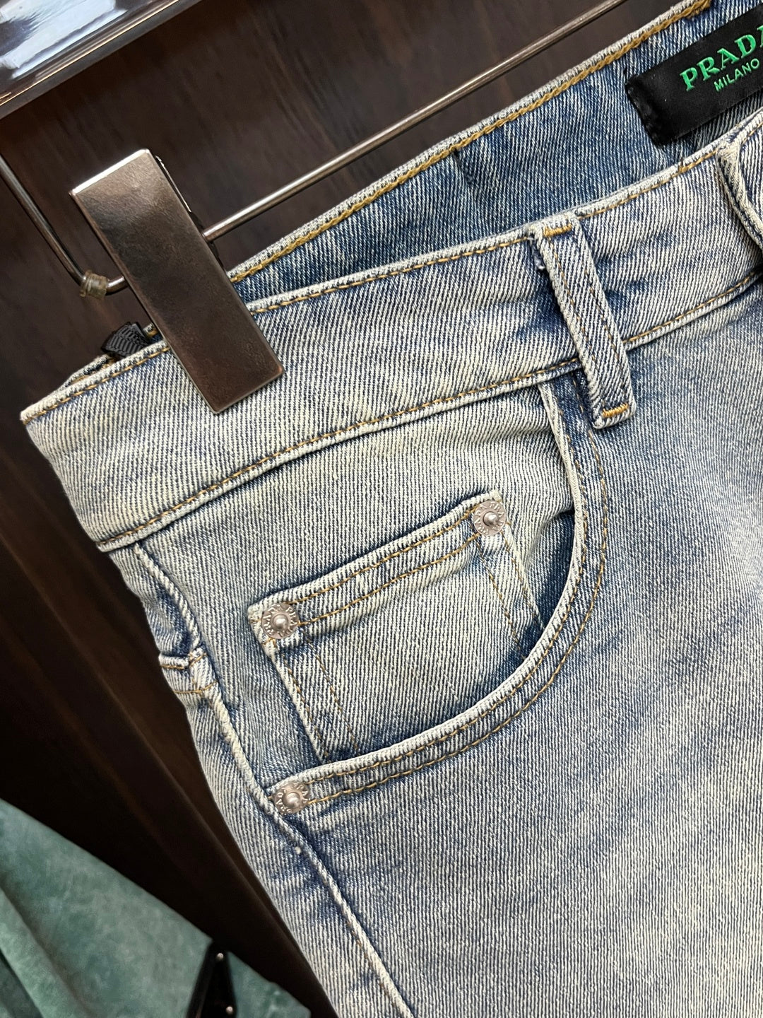 P Embossed Letters Straight Leg Skinny Jeans 0725051901