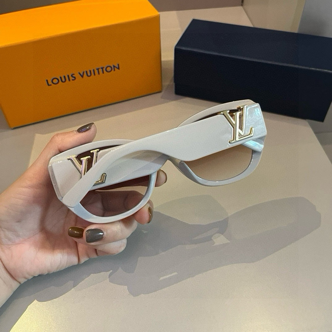 L fashion sunglasses glasses 0725022615