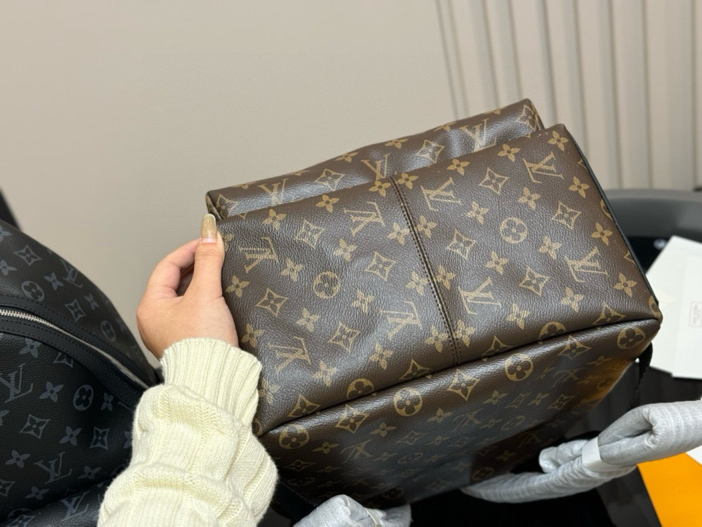 L fashion classic print backpack 0725012103