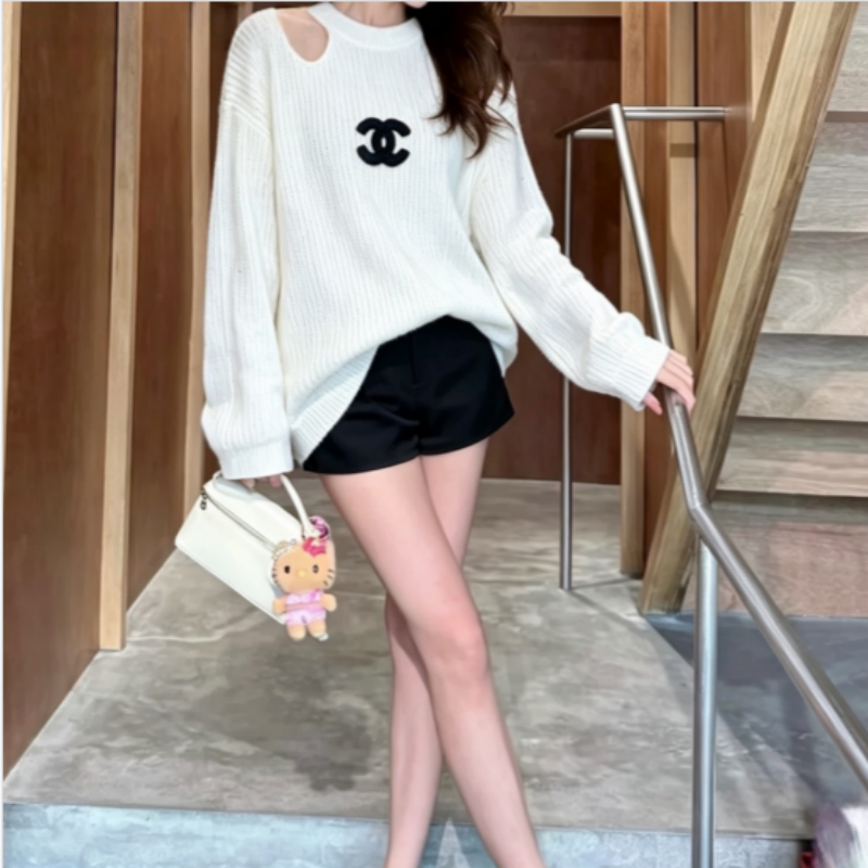 New Fashion Women CC Cutout Shoulder Knit Sweater XC1326091124