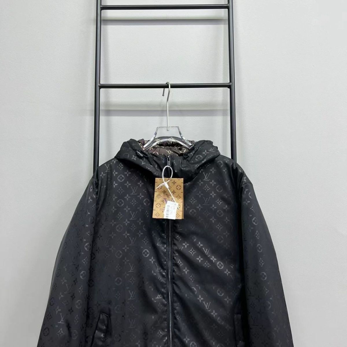 Embroidered double-sided cotton jacket XC0823111006