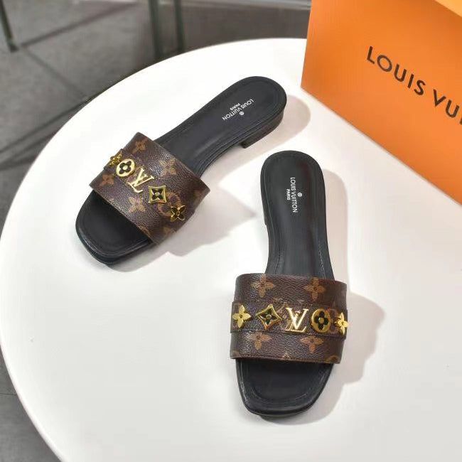 New V logo slides XC16060502