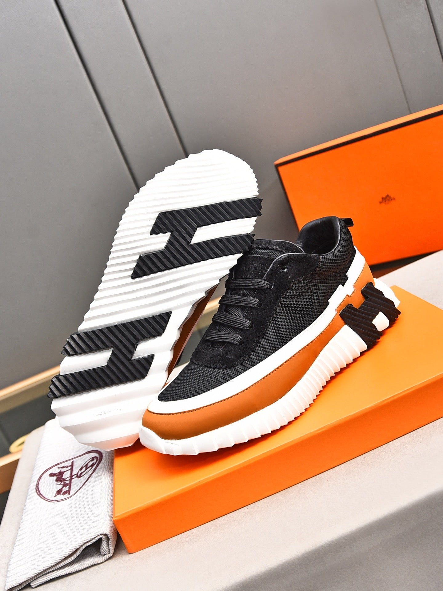 H Fashionable Casual Sports Shoes 0726031605