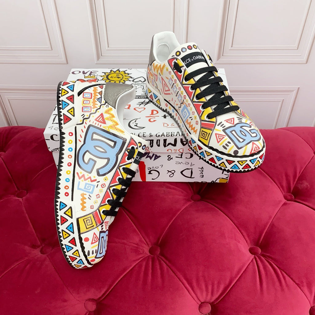 DG New Fashionable Printed Couple Sneakers 0726090320