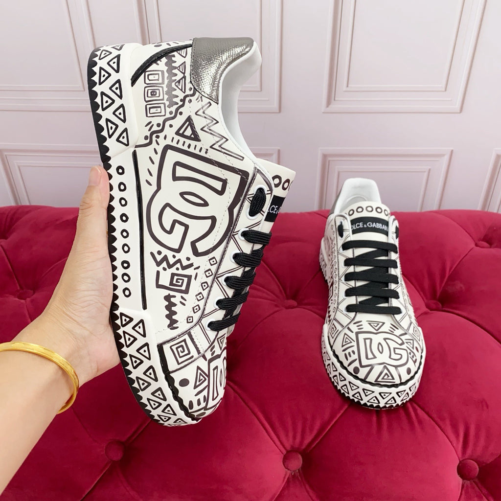 DG New Fashionable Printed Couple Sneakers 0726090321