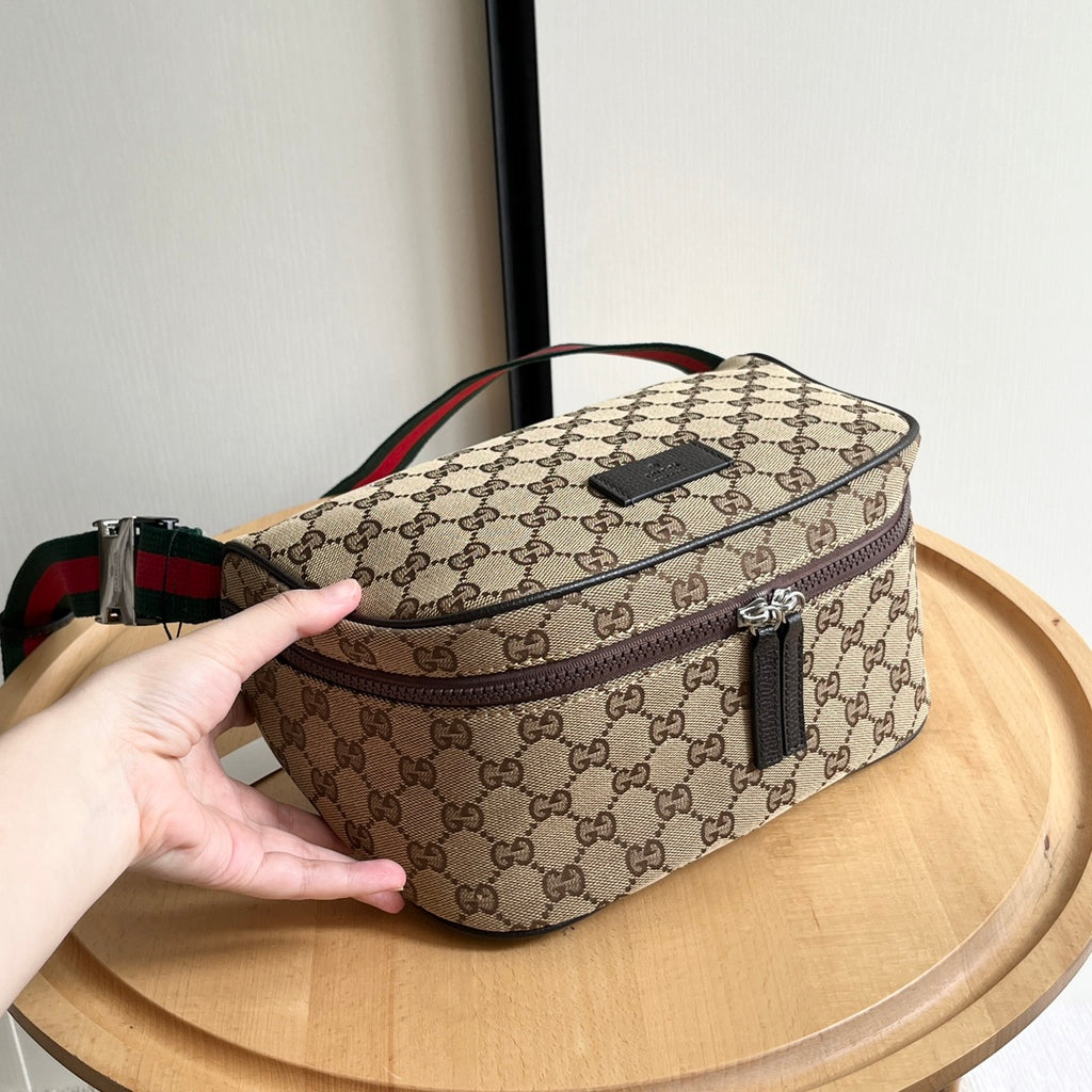 Waist bag 1824120904