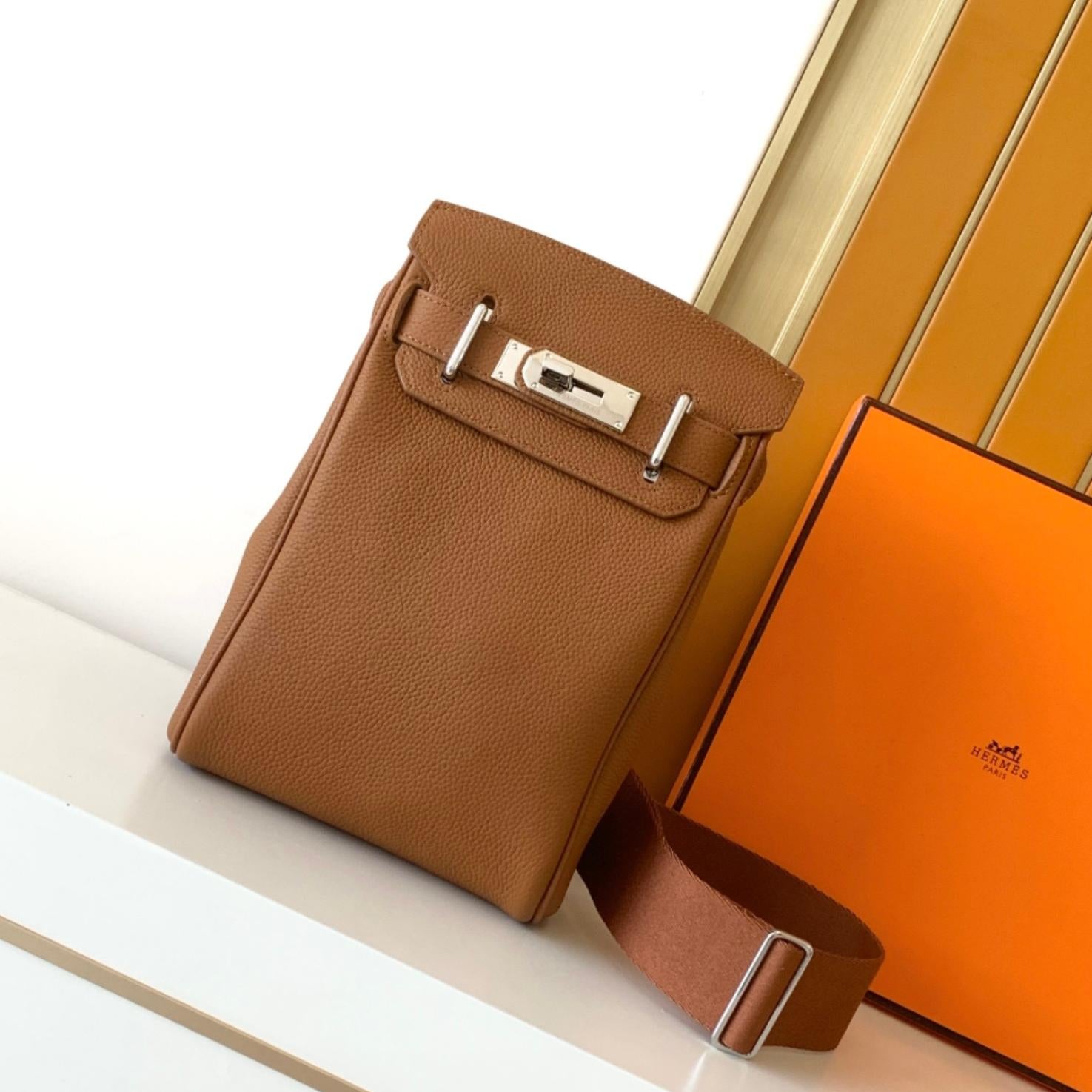 H fashion leather chest bag 0725052702