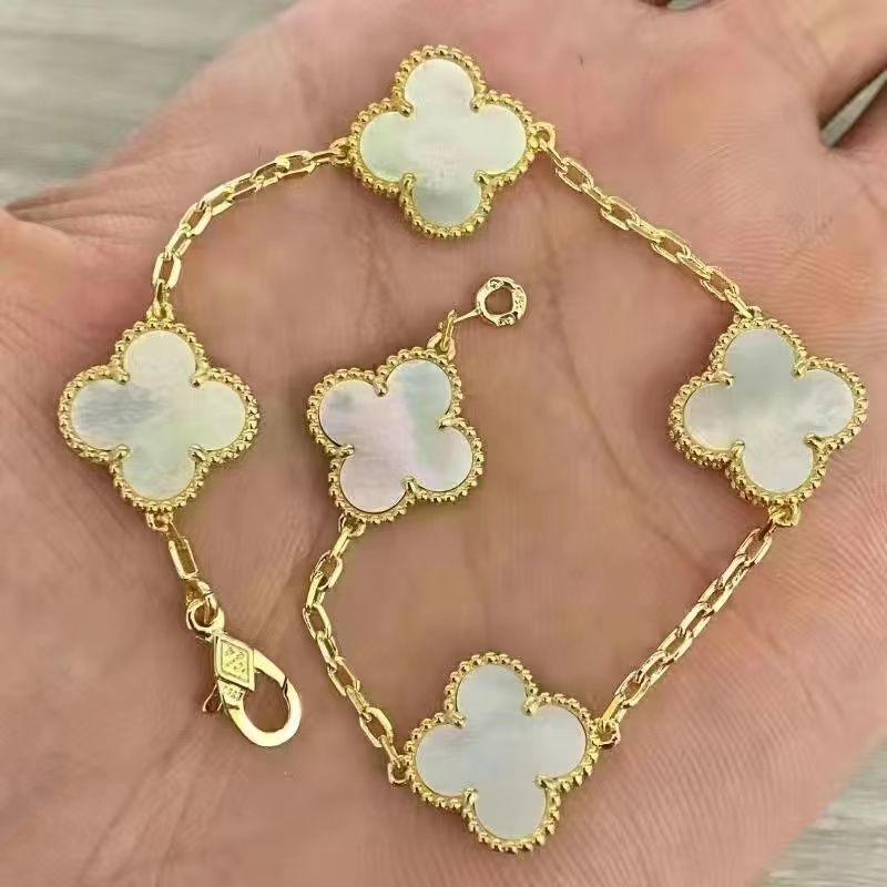 Versatile And Sophisticated Couple Bracelet 1024022615